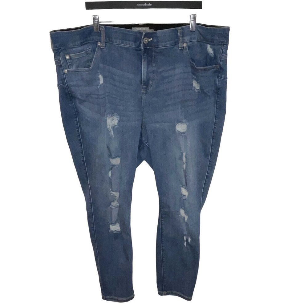 Torrid Bombshell Skinny Distressed Whiskers Ripped Jeans Medium Wash Sz 26S EUC